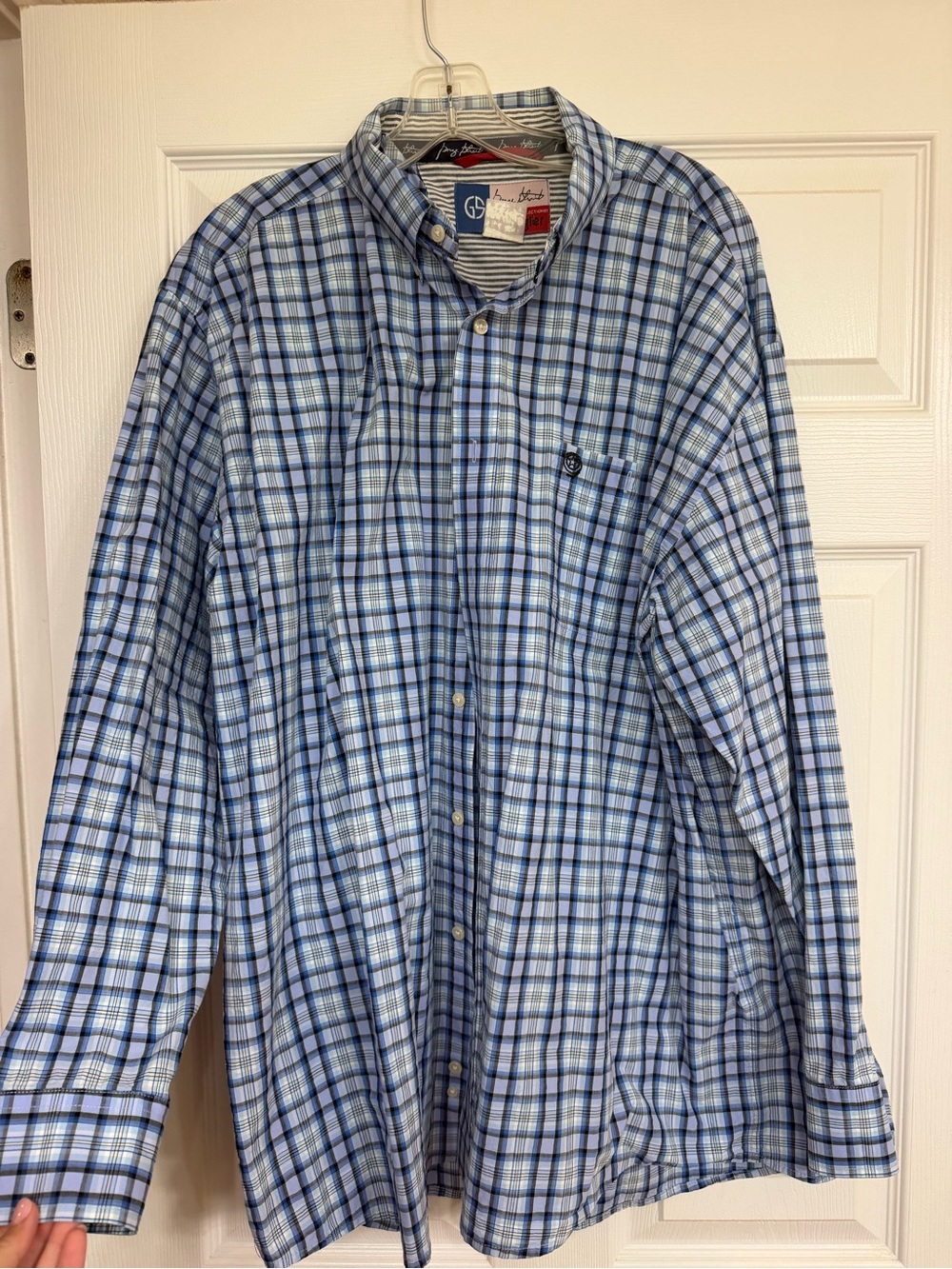 Wrangler Light Blue and White Plaid Button-Up Shirt